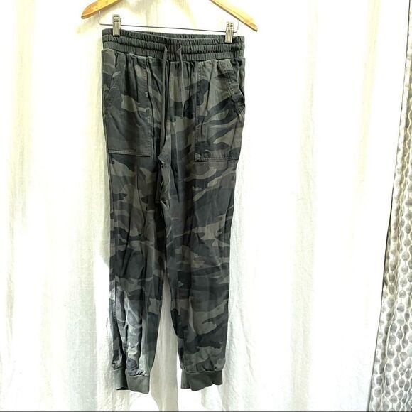 Splendid lakeside rayon camo joggers - Picture 3 of 15